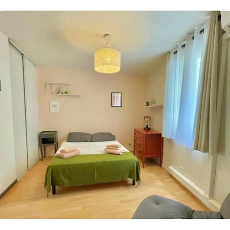 Appartement Calme, A 2 Pas Du Palais Des Papes, Au 3Eme Etage Αβινιόν Εξωτερικό φωτογραφία