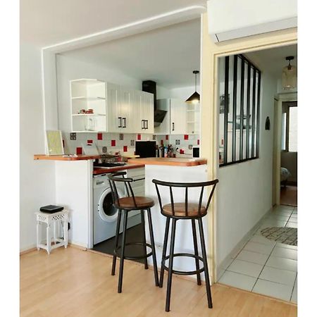 Appartement Calme, A 2 Pas Du Palais Des Papes, Au 3Eme Etage Αβινιόν Εξωτερικό φωτογραφία